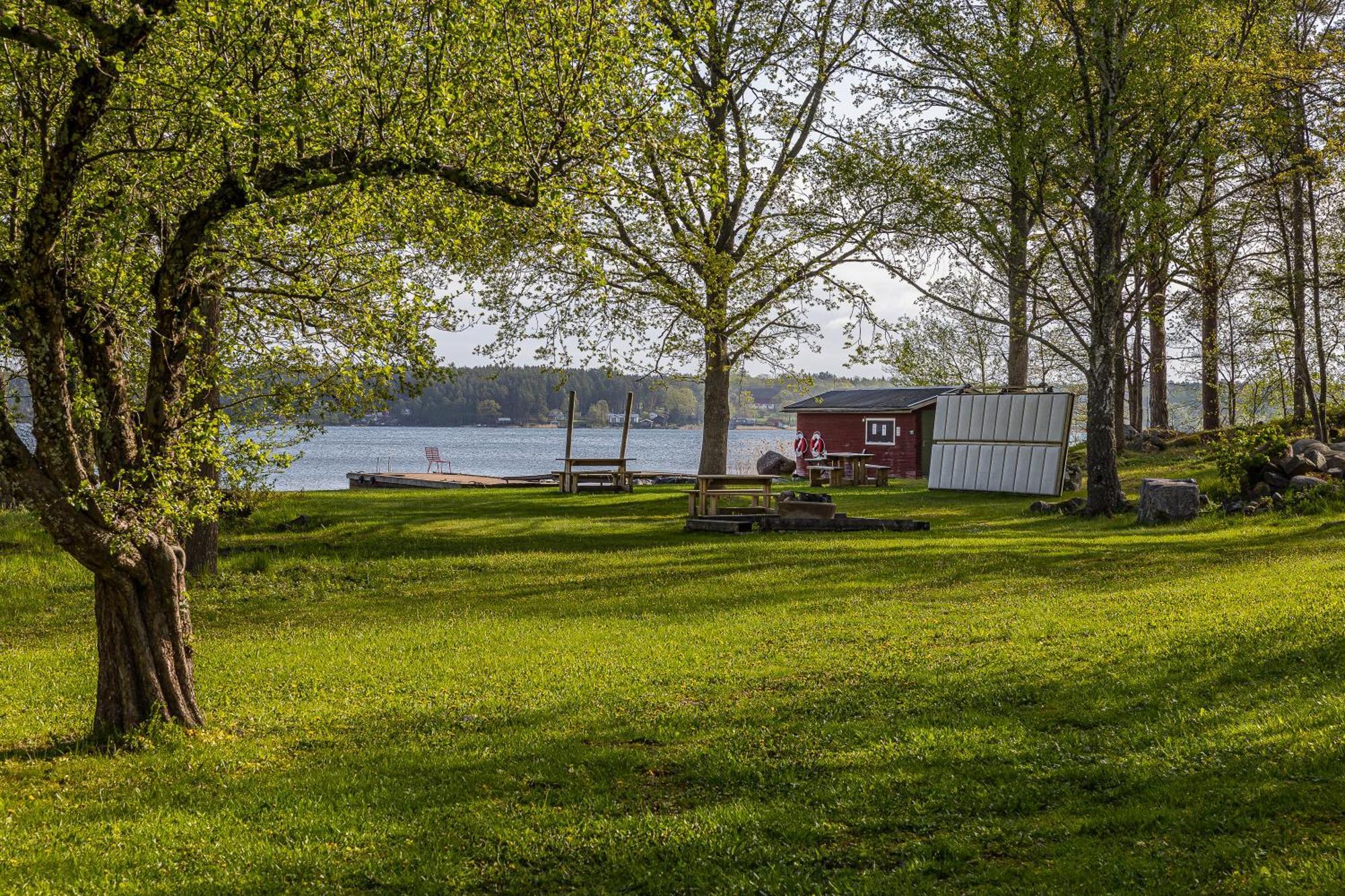 Marsbaecken Hostel Västervik Kültér fotó